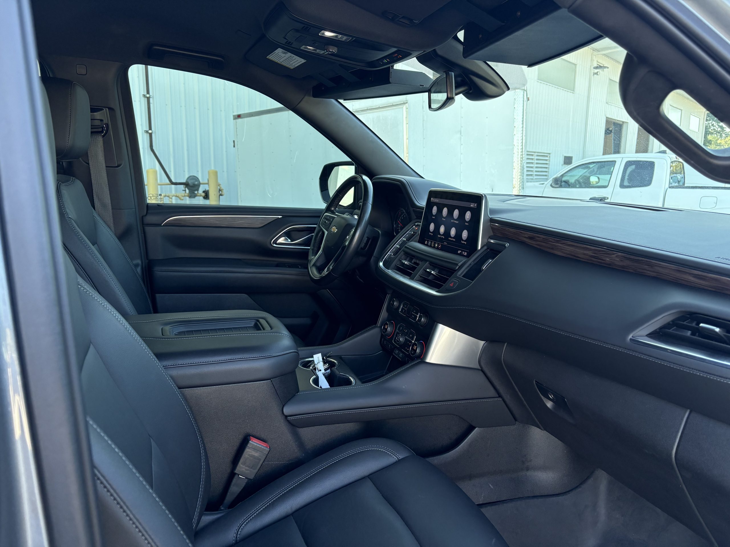 2021 Chevrolet Tahoe LT- 37048 - Image 3